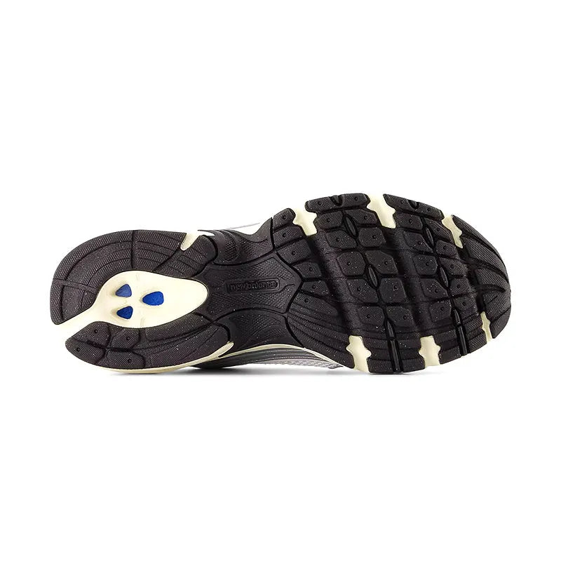 Women's 530 Silver Metallic/Black