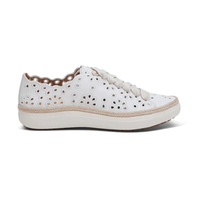 Women's Charlotte White