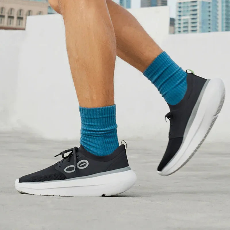 Men's Oomy Stride White/Black