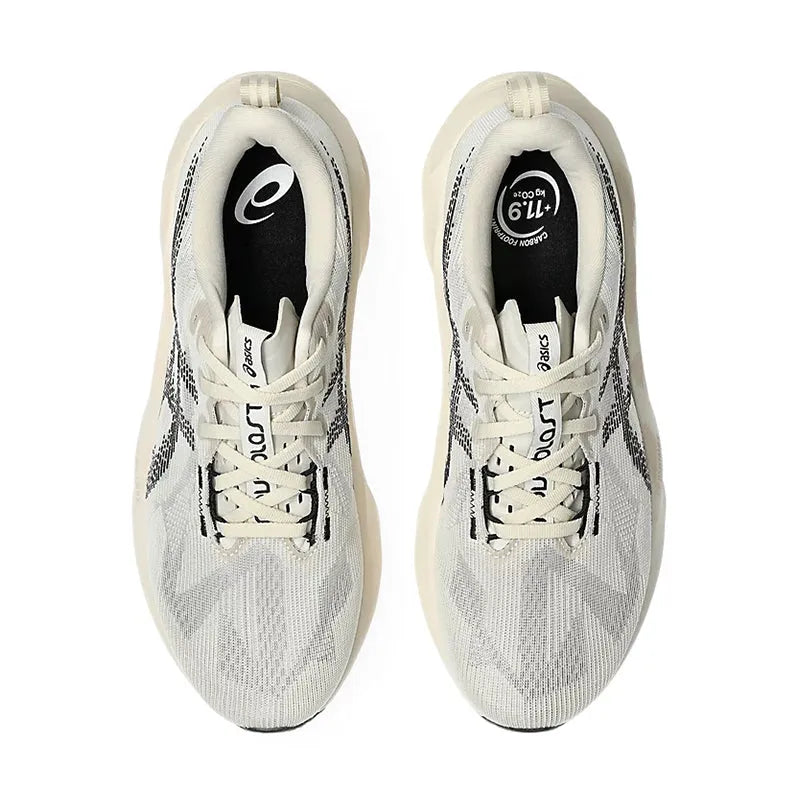 Men's Novablast 5 Oatmeal/Black