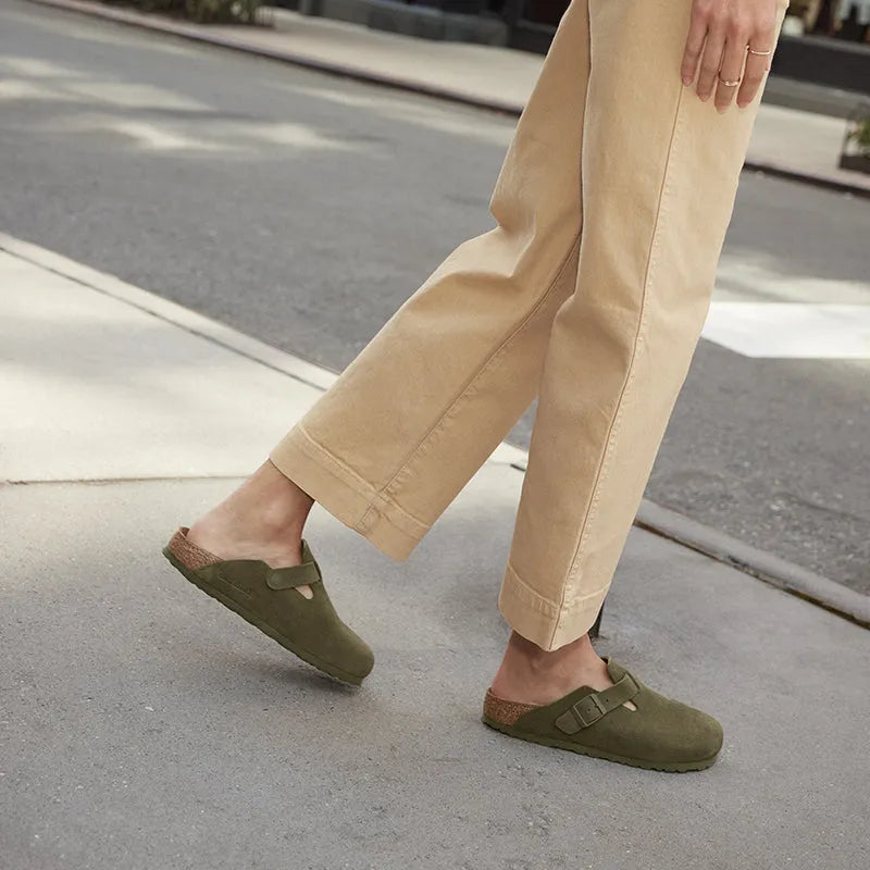 Women's Boston Narrow Thyme Suede