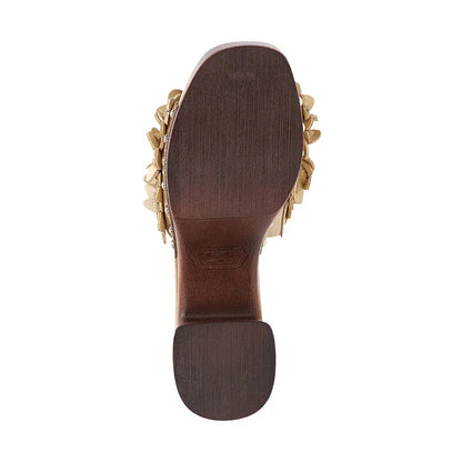 Women's Wylie Flower Slide Butter Cairo