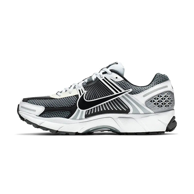 Men's Vomero 5 SE Dark Grey/Black/White