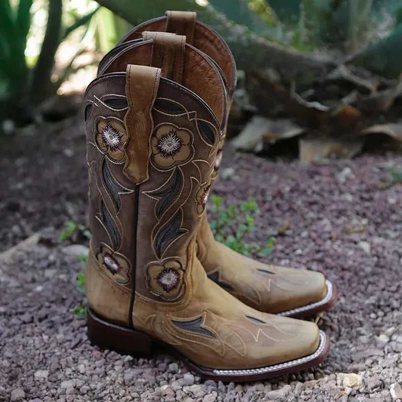 Women's Inlay & Embroidery Square Toe Sand