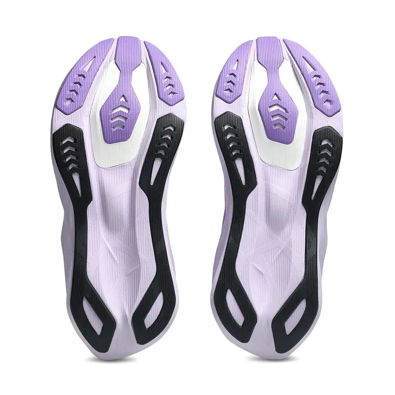 Women's Novablast 6 White/Murasaki