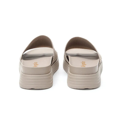 Women's Akimi Beachy Keen