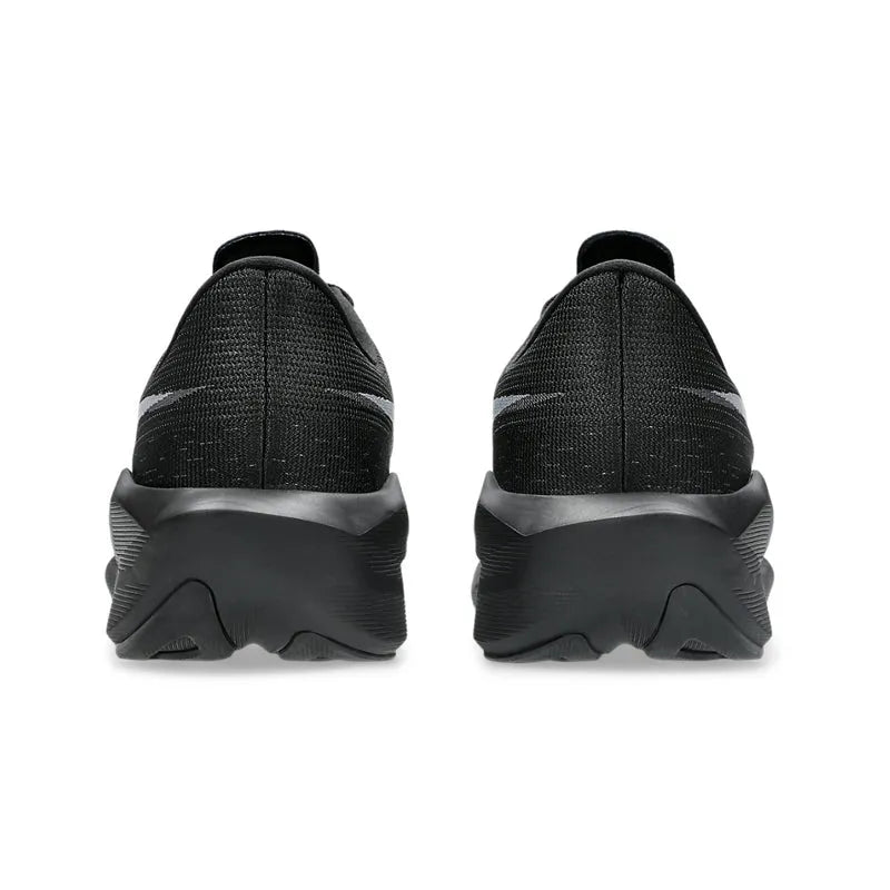 Men's Novablast 6 Black/Black