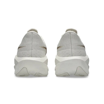 Men's Novablast 6 Soft Oat/Greige