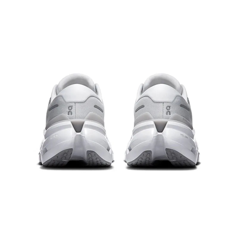 Women's Cloudrunner 3 Frost/Glacier