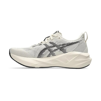 Men's Novablast 5 Oatmeal/Black
