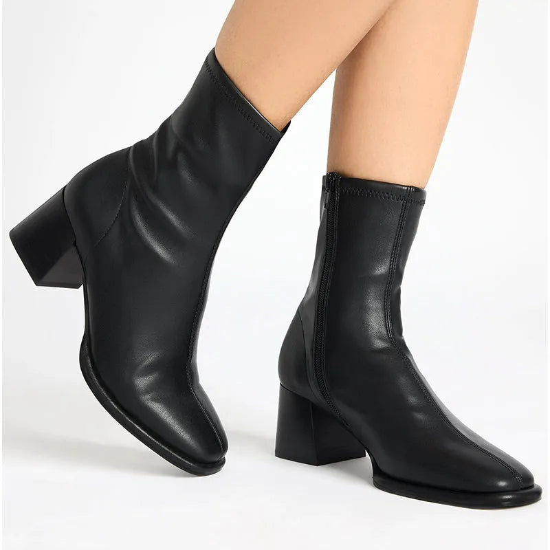 Women's Pammy Black