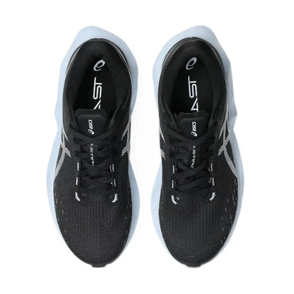 Women's Novablast 6 Black/Solid Air