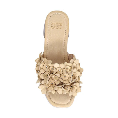 Women's Wylie Flower Slide Butter Cairo