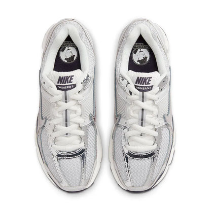 Women's Vomero 5 Photon Dust/Chrome