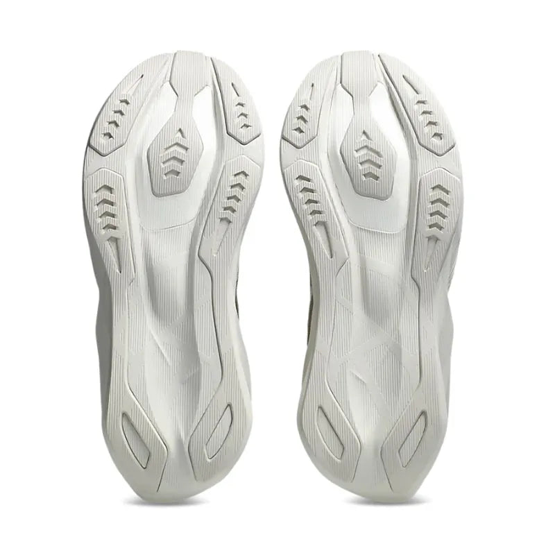 Men's Novablast 6 Soft Oat/Greige