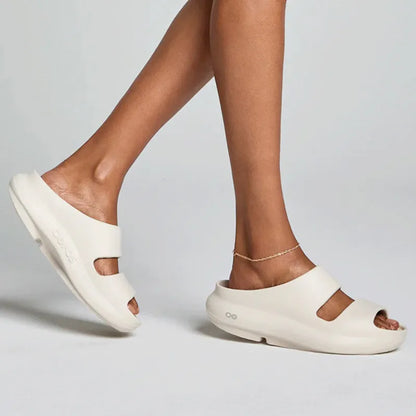 Women's OOyea Slide Chalk