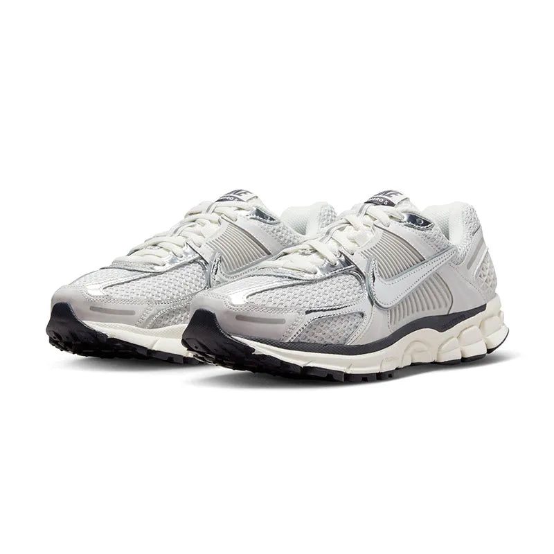 Women's Vomero 5 Photon Dust/Chrome